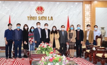 CHUNG TAY ỦNG HỘ CÔNG TÁC CHỐNG DỊCH COVID 19 TẠI TỈNH SƠN LA